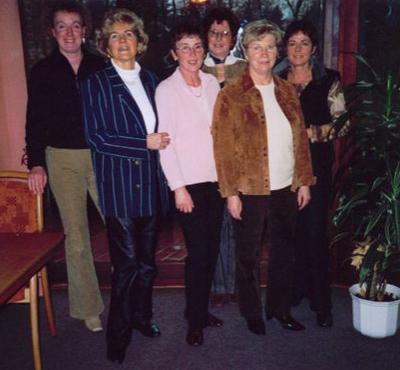 Festausschu: von links nach rechts: Stefanie Hamann, Traute Reinersmann, Ulla Vlskow, Lisa Vogelsang, Thea Vocke, Angela Richter